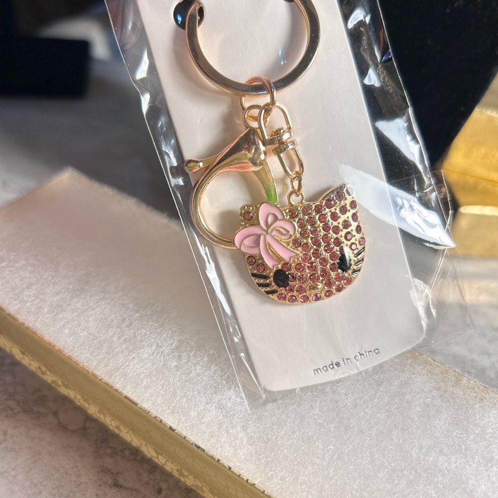 NWT Kitty Keychain - Picture 2 of 4